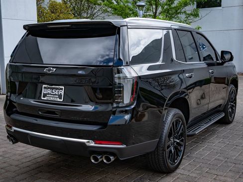 Used 2025 Chevrolet Tahoe Premier AWD/4WD image 10