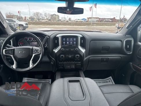 Used 2021 Chevrolet Silverado 1500 LT Trail Boss w/ Convenience Package II image 15