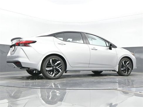New 2025 Nissan Versa SR w/ Trunk Package image 25