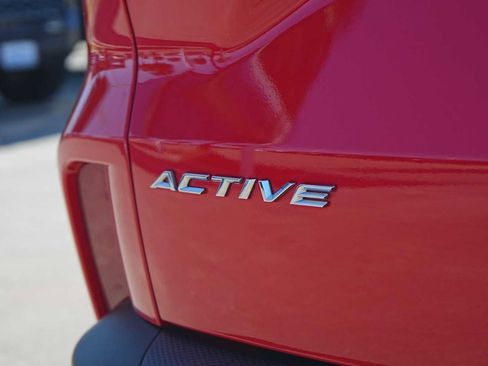 Used 2024 Ford Escape Active image 8