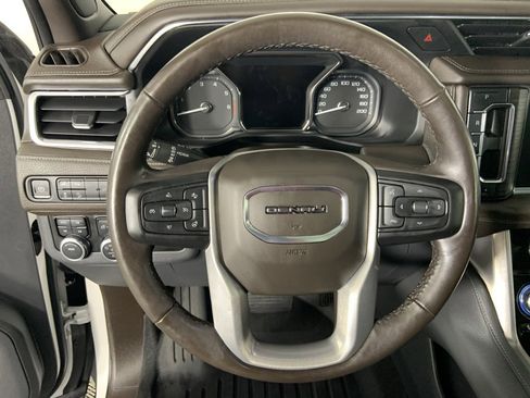 Used 2021 GMC Yukon Denali image 34