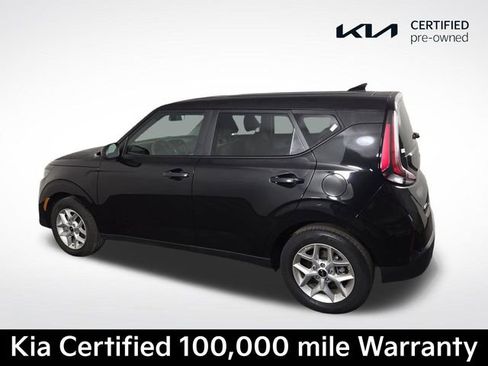 Certified 2025 Kia Soul LX w/ LX Technology Package FWD image 9
