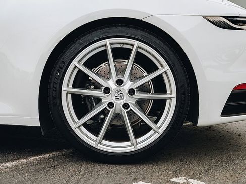 Used 2024 Porsche 911 Targa 4 w/ Premium Package image 9