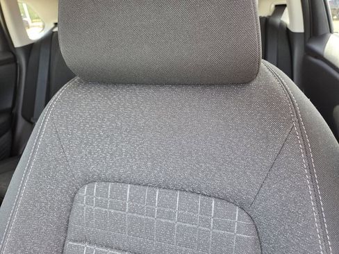 Used 2026 Honda HR-V LX image 16
