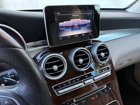 Used 2017 Mercedes-Benz GLC 300 image 20