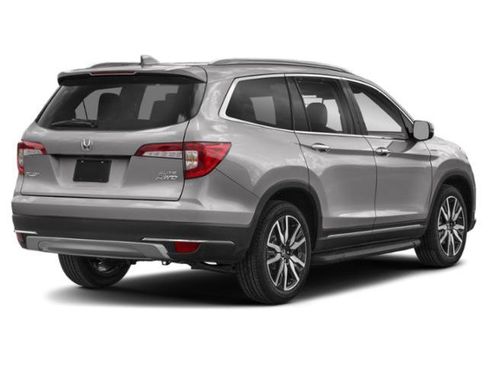 Used 2022 Honda Pilot Elite image 2