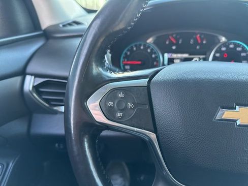 Used 2019 Chevrolet Traverse LT AWD/4WD image 19
