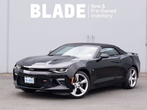 Used 2016 Chevrolet Camaro SS RWD image 1