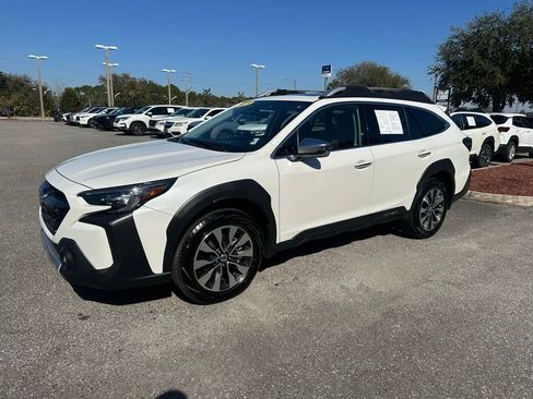 Used 2025 Subaru Outback Touring XT image 13