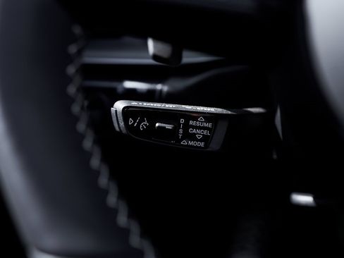 Used 2024 Porsche 911 Targa 4S w/ Premium Package image 47