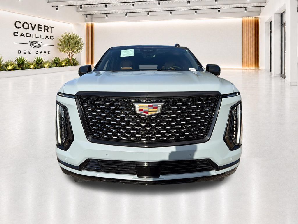 Used 2025 Cadillac Escalade ESV Premium Luxury AWD/4WD image 3