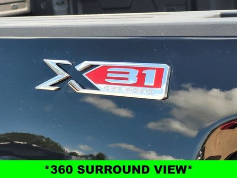 Used 2026 GMC Sierra 3500 SLT w/ SLT Premium Package AWD/4WD image 8