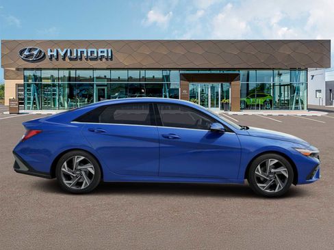 New 2026 Hyundai Elantra Limited image 6