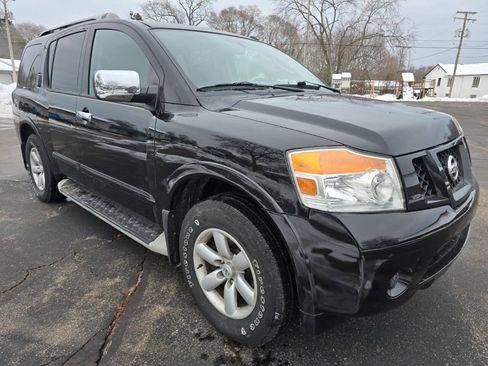 Used 2011 Nissan Armada SV AWD/4WD image 3
