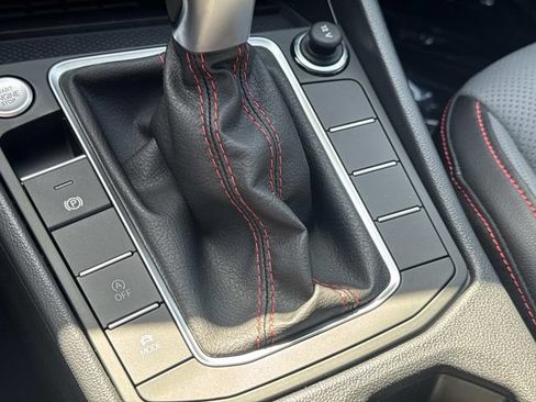 New 2026 Volkswagen Jetta GLI Autobahn FWD image 26