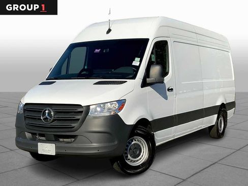 Certified 2025 Mercedes-Benz Sprinter 2500 image 1