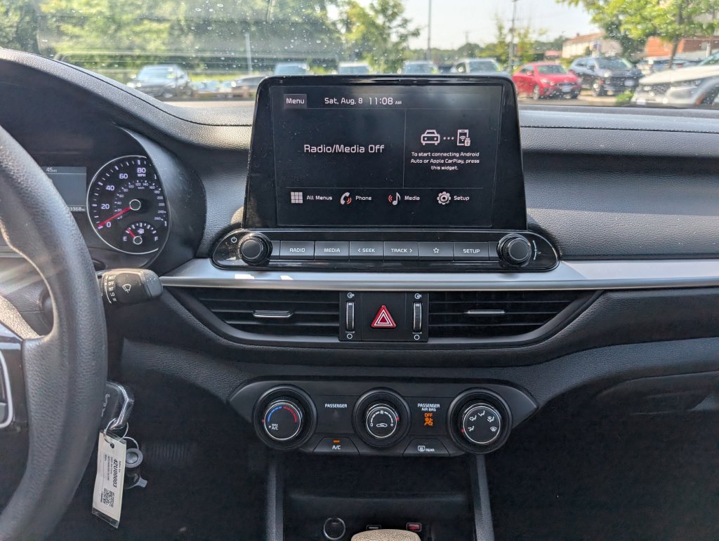 Used 2024 Kia Forte LXS w/ LXS Technology Package FWD image 22