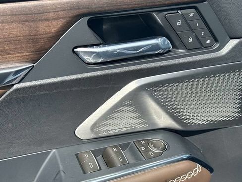 New 2026 GMC Acadia Denali Ultimate FWD image 15