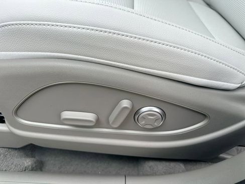 New 2026 Hyundai Palisade Limited image 16