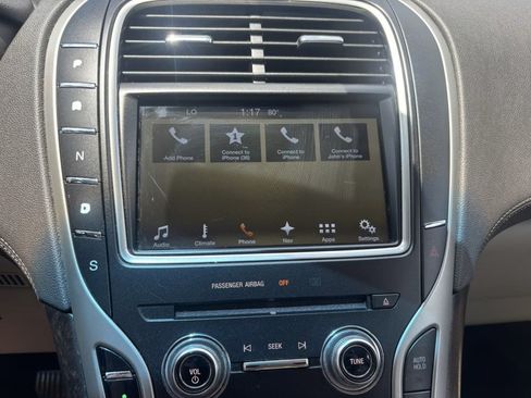 Used 2016 Lincoln MKX Select w/ Select Plus Package FWD image 16