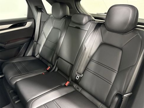 New 2026 Porsche Cayenne image 22