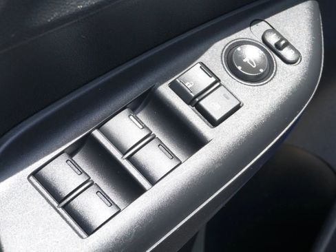 Used 2015 Honda Fit LX image 27