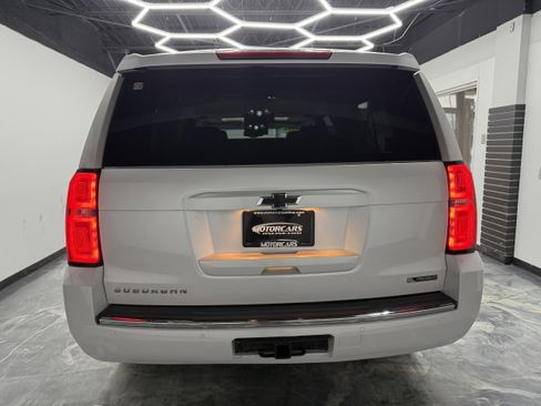 Used 2017 Chevrolet Suburban Premier image 4
