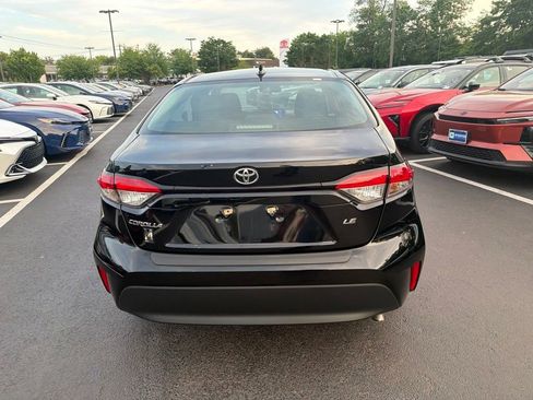 Used 2024 Toyota Corolla LE FWD image 6