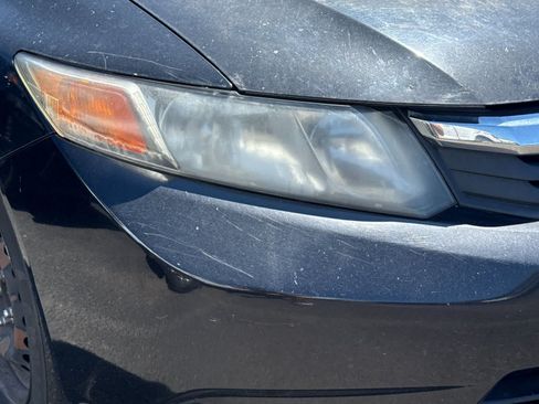 Used 2012 Honda Civic LX image 9