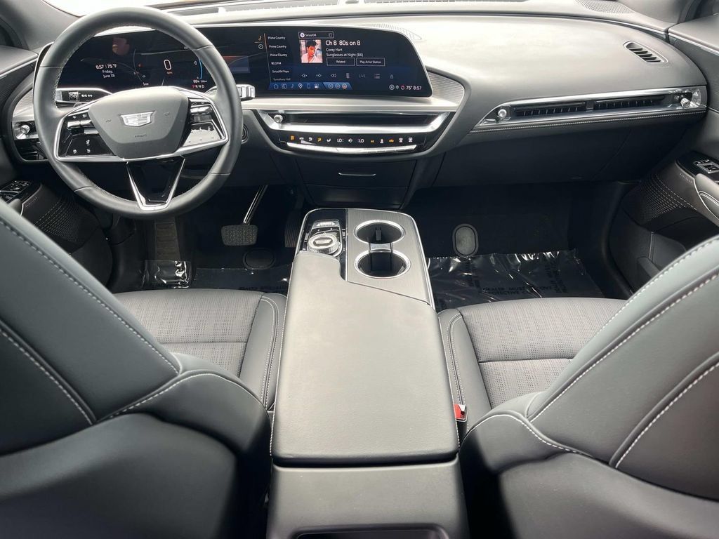 Certified 2024 Cadillac Lyriq Sport AWD/4WD image 12