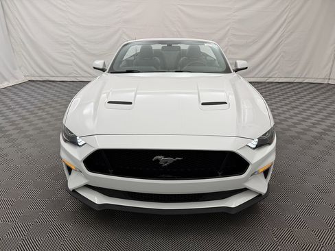 Used 2018 Ford Mustang GT Premium RWD image 3
