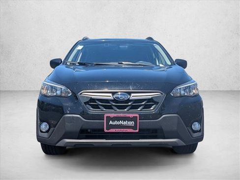 Used 2023 Subaru Crosstrek 2.0i Premium AWD/4WD image 2