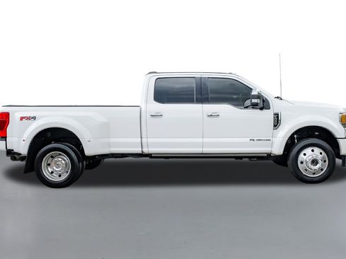 Used 2021 Ford F450 Platinum w/ FX4 Off-Road Package image 5