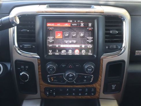 Used 2017 RAM 2500 Longhorn AWD/4WD image 34