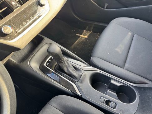 Used 2024 Toyota Corolla LE w/ LE Convenience Package AWD/4WD image 9