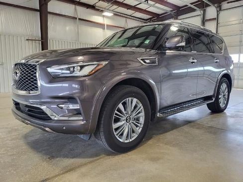 Used 2024 INFINITI QX80 Luxe AWD/4WD image 2