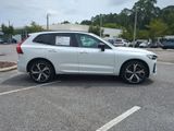 Used 2022 Volvo XC60 B6 R-Design w/ Advanced Package image 4