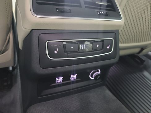 Used 2019 Audi A6 3.0T Premium Plus w/ Premium Plus Package image 39