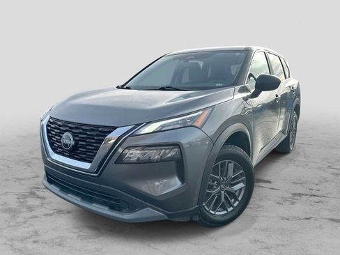 Used 2023 Nissan Rogue S image 1