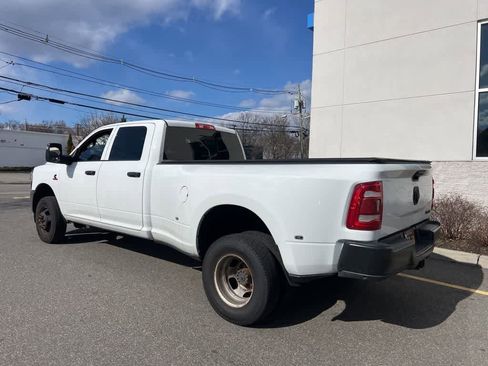 Used 2023 RAM 3500 Tradesman image 32