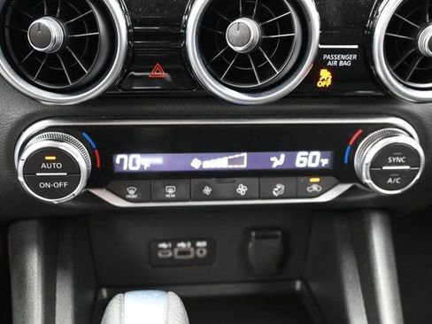 Used 2020 Nissan Sentra SV FWD image 21