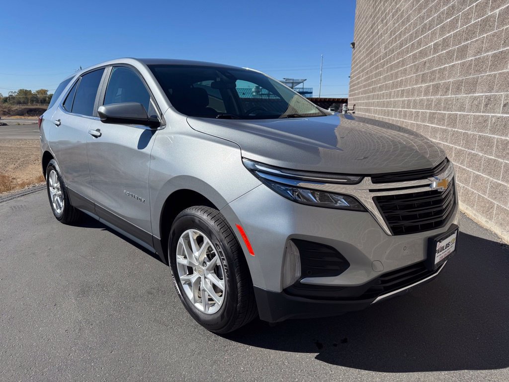 Used 2024 Chevrolet Equinox LT AWD/4WD image 4