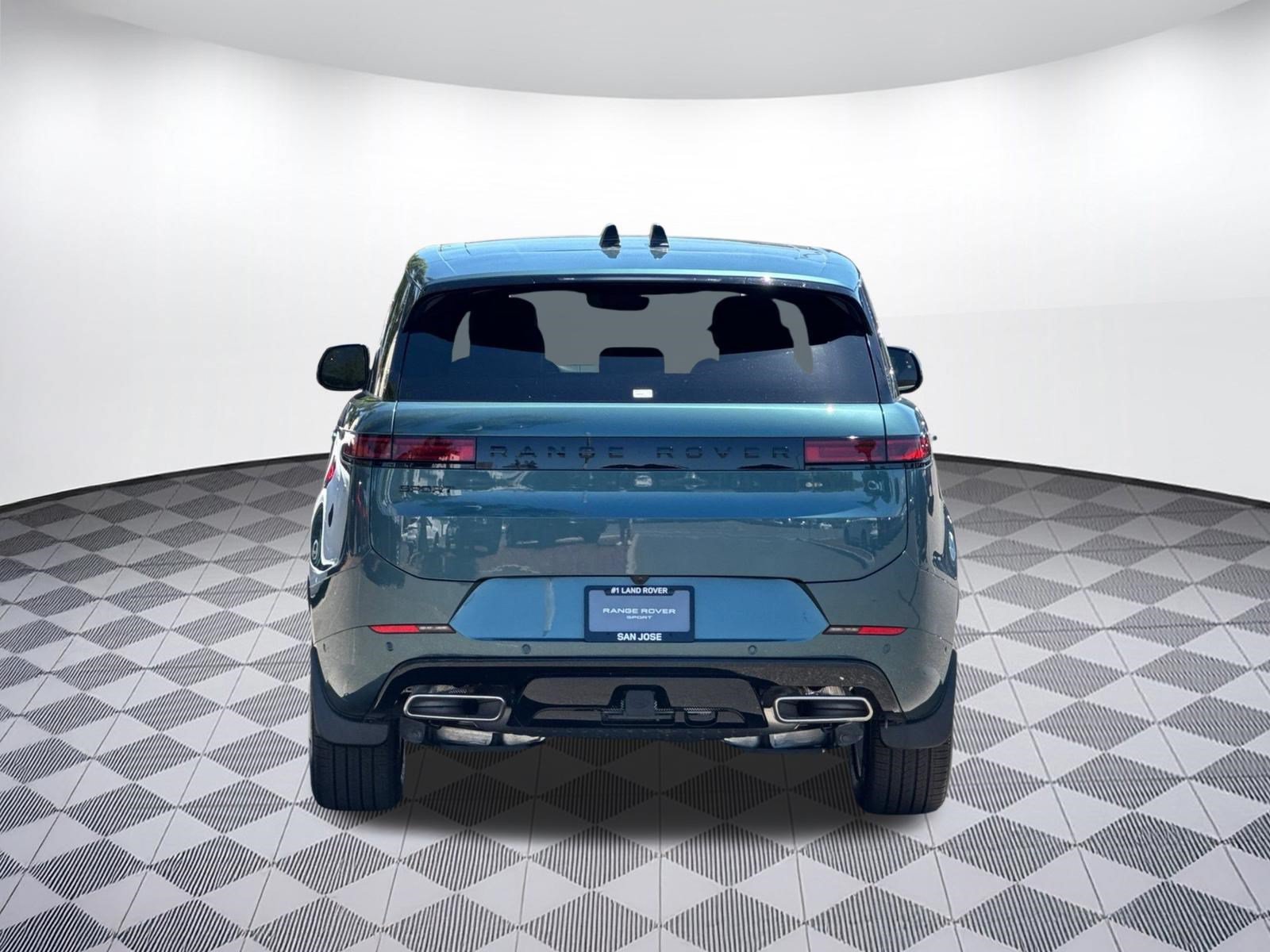New 2026 Land Rover Range Rover Sport Dynamic SE AWD/4WD image 9