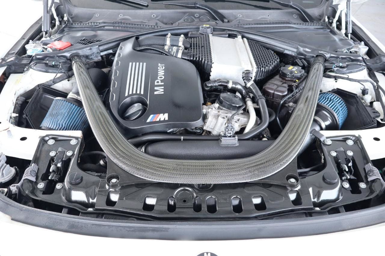 Used 2018 BMW M3 RWD image 39