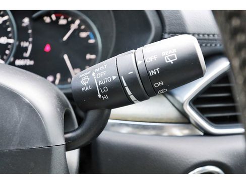 Used 2020 MAZDA CX-5 Signature image 18