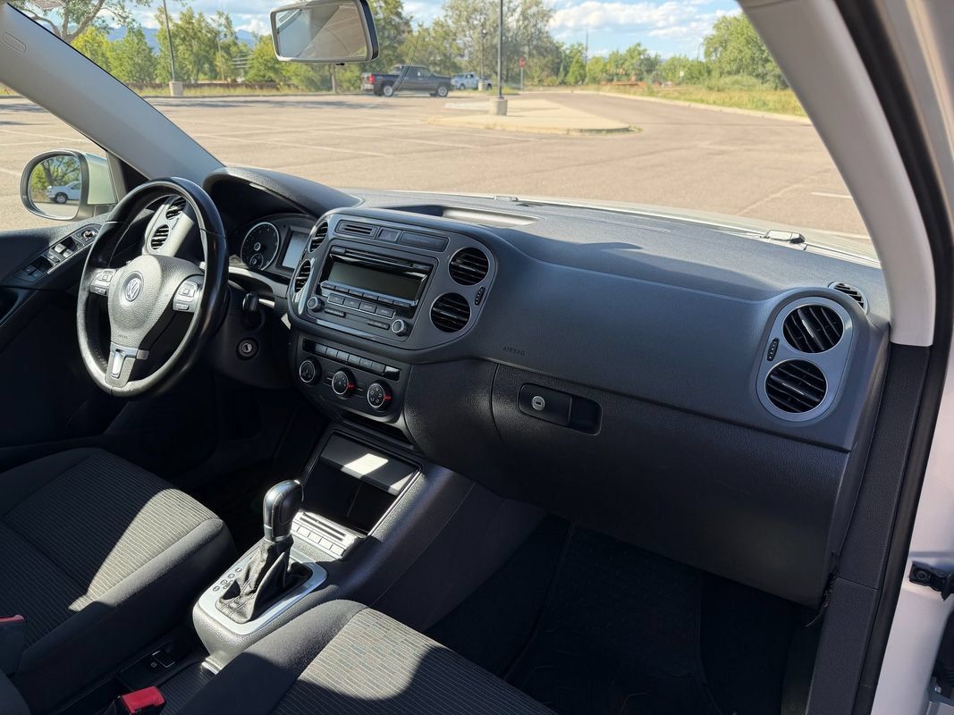 Used 2014 Volkswagen Tiguan S AWD/4WD image 20