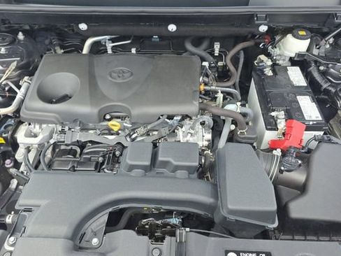 Used 2023 Toyota RAV4 XLE Premium FWD image 19