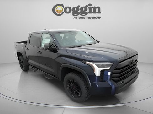 New 2026 Toyota Tundra SR5 AWD/4WD image 25