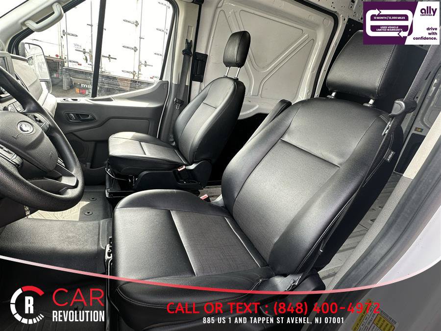 Used 2022 Ford Transit 250 148 High Roof AWD image 24