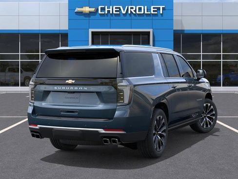 New 2026 Chevrolet Suburban High Country RWD image 4